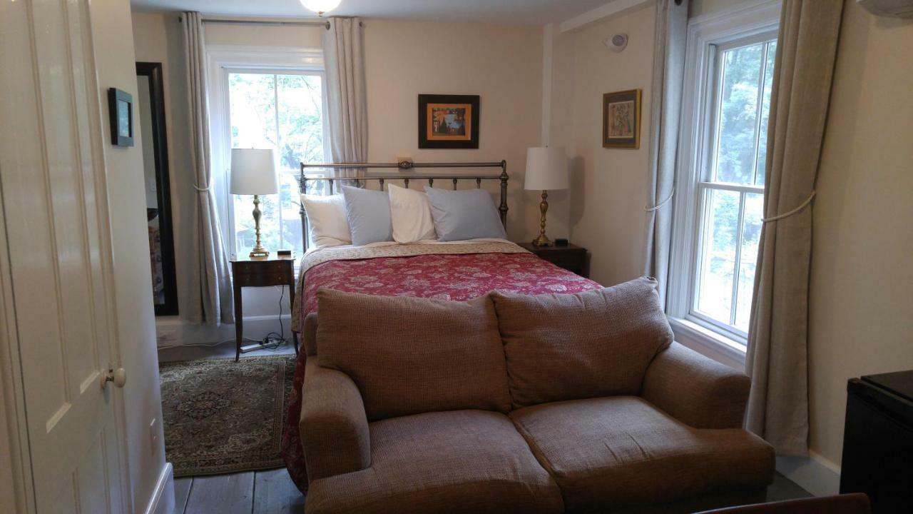 Sheffield 1802 House Bed & Breakfast Bagian luar foto